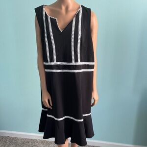Dia & Co Black and White Midi Dress size 22